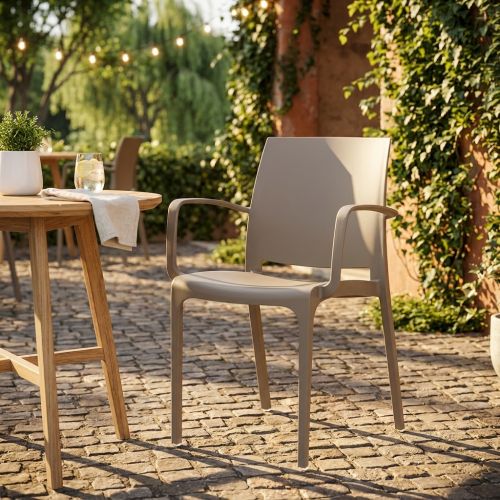 VOLGA - poltrona da giardino in plastica