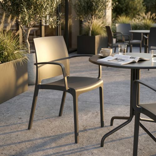 VOLGA - poltrona da giardino in plastica