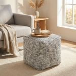 IVOR - pouf in lana avorio con decoro 40 x 40