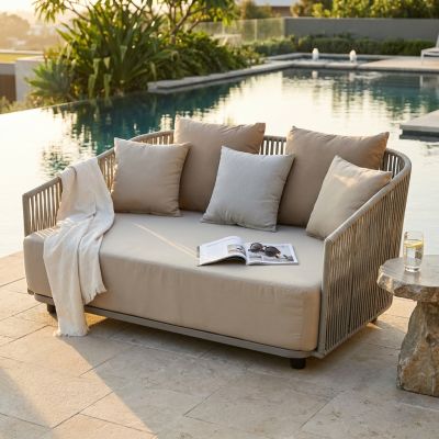 VELASCO - divano con struttura in alluminio verniciato taupe e fettucce in pvc