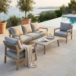 ENCANTO - salotto con struttura in alluminio verniciato effetto legno e cuscineria