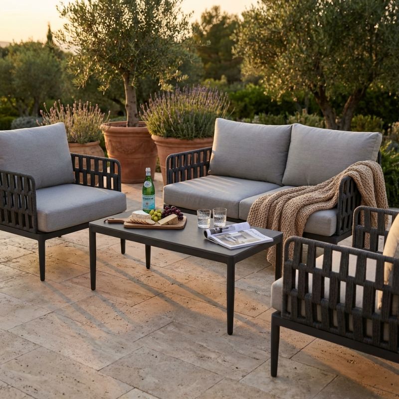CASCADA - salotto outdoor con struttura in alluminio grigio chiaro, antracite o naturale