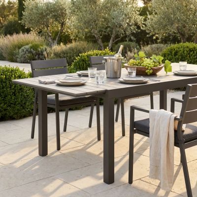 TRIUMPHUS - tavolo da giardino allungabile in alluminio e polywood