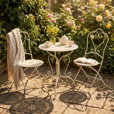 DORIAN - set tavolino e due sedie da giardino